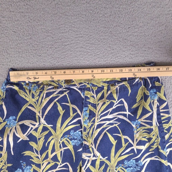 Liz Claiborne Capri Pants Womens Size 16 Blue Floral (Altered Waist) W31 L22 - Picture 3 of 16